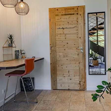 Loft Lumineux Avec Parking - 4 Pers.